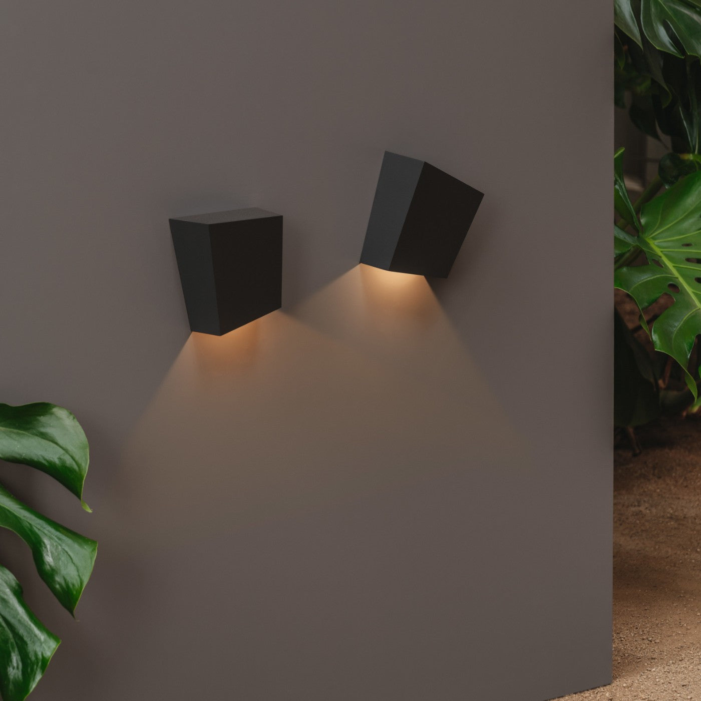 VIBIA BREAK PLUS sieninis lauko šviestuvas