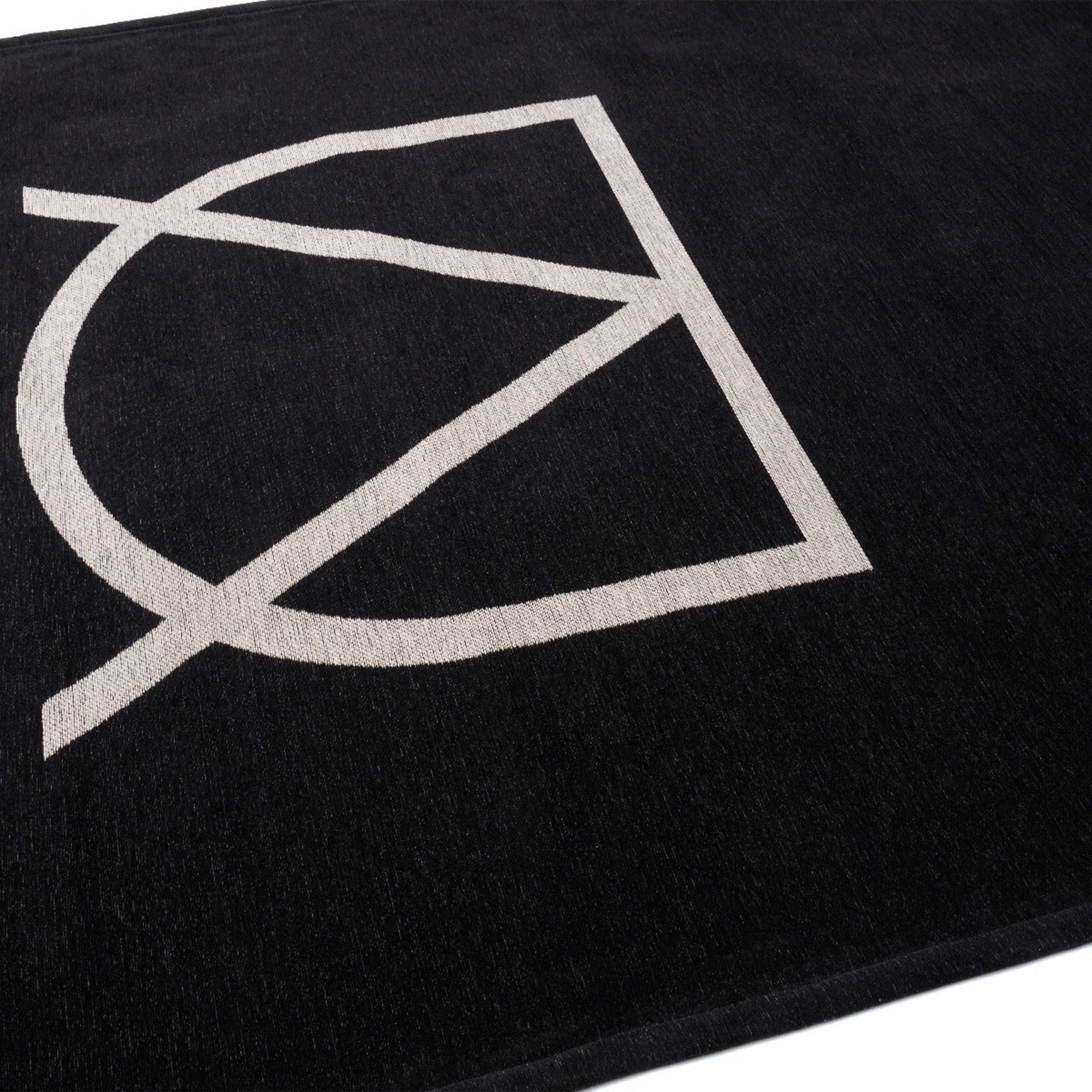 SIGNUM BLACK Kilimas