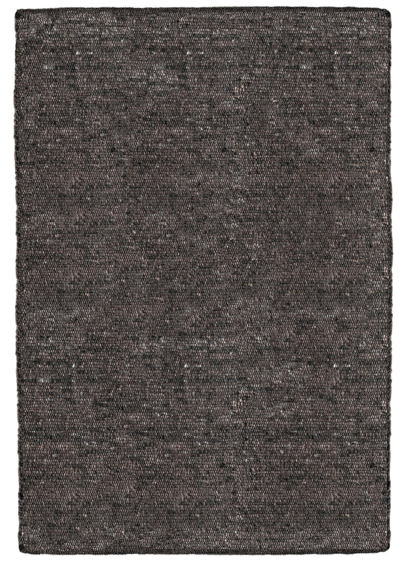 Mellow Brown kilimas tamsiai rudos spalvos, natūralios vilnos ir rankų darbo.