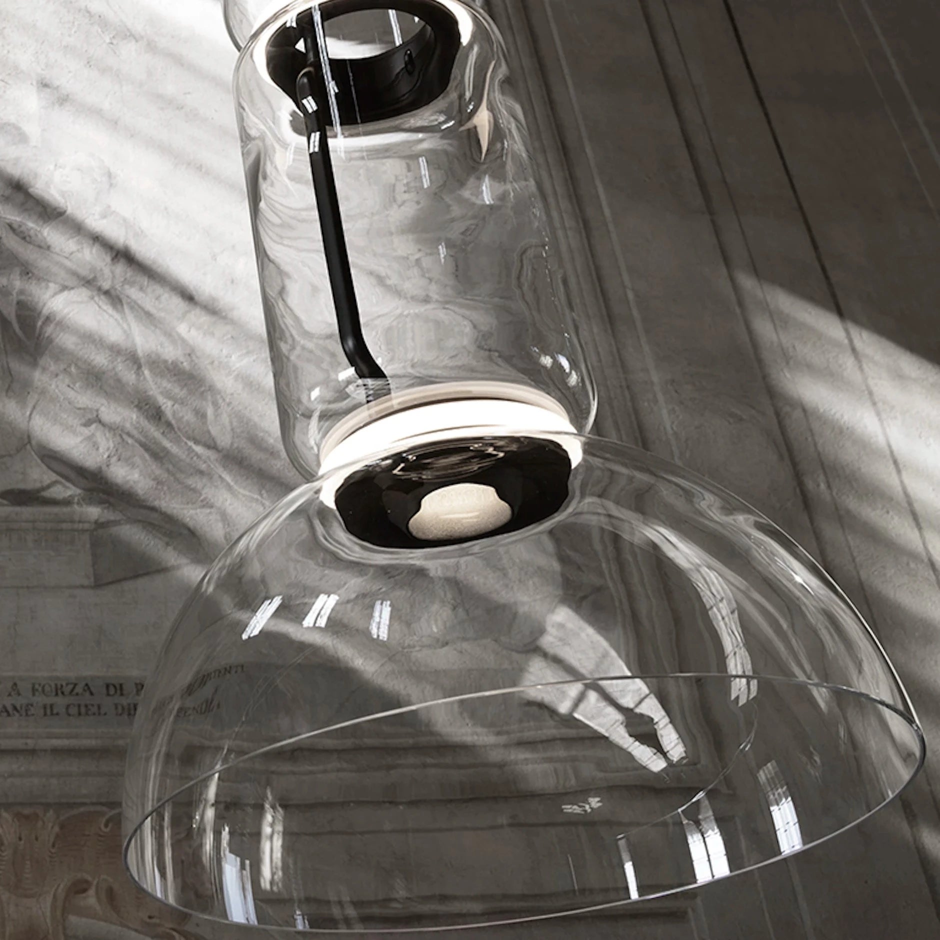 Flos Noctambule Low Cylinder Bowl pakabinamas šviestuvas