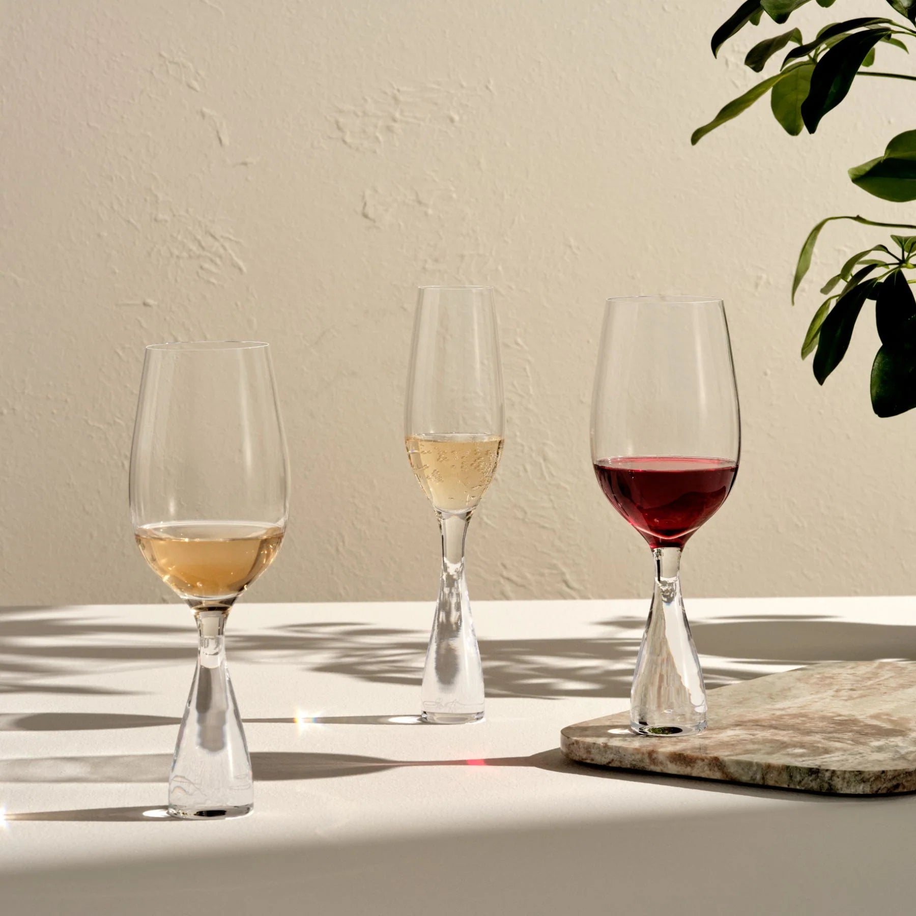 Nude Glass 250 ml Wine Party šampano taurė, 2 vnt.