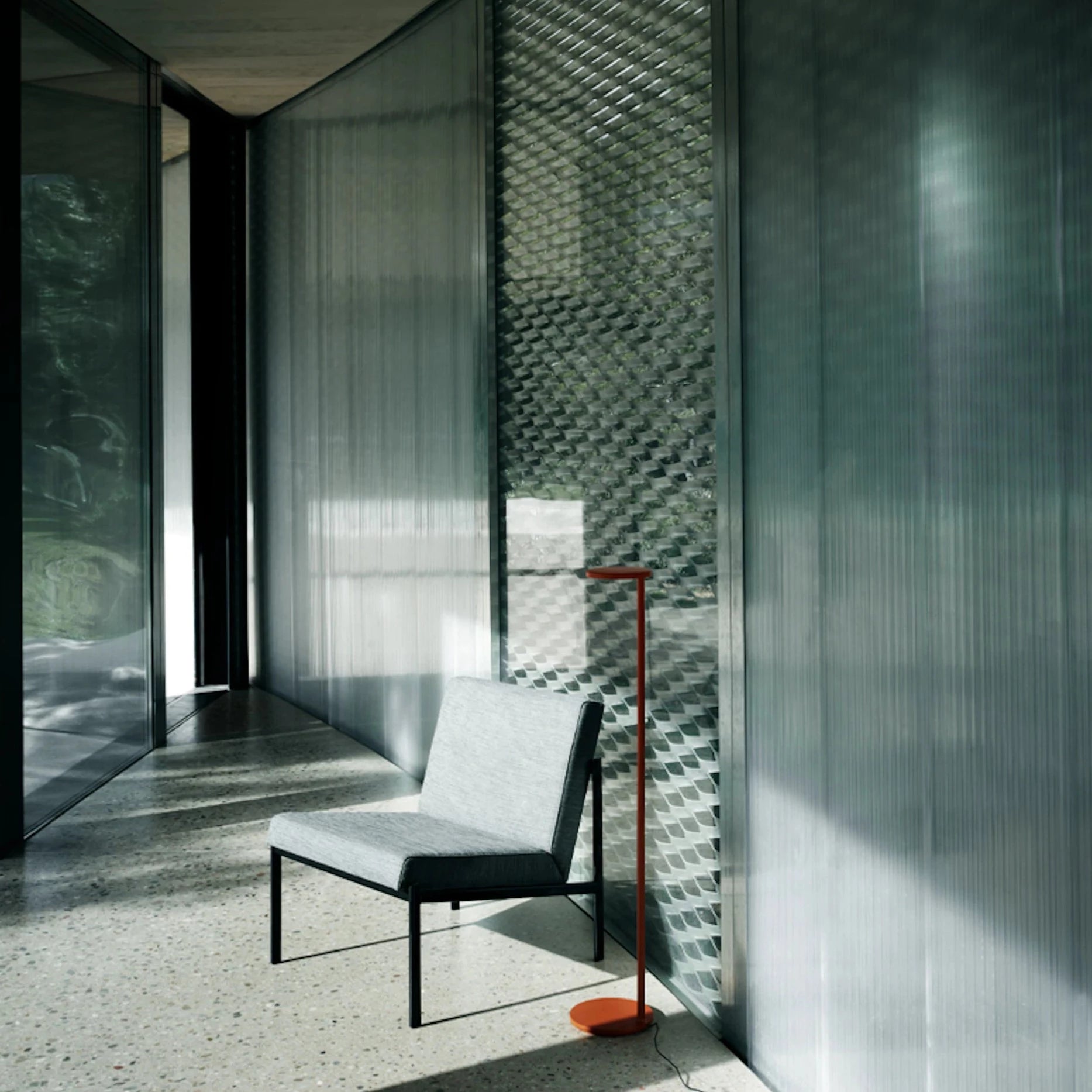 Flos Oblique Floor pastatomas šviestuvas