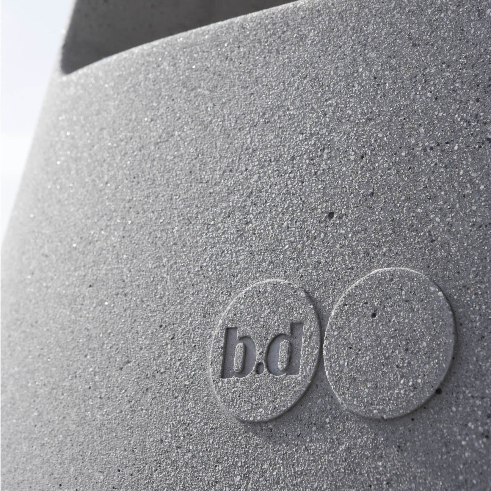BD Barcelona Design table B - 120 concrete stalas