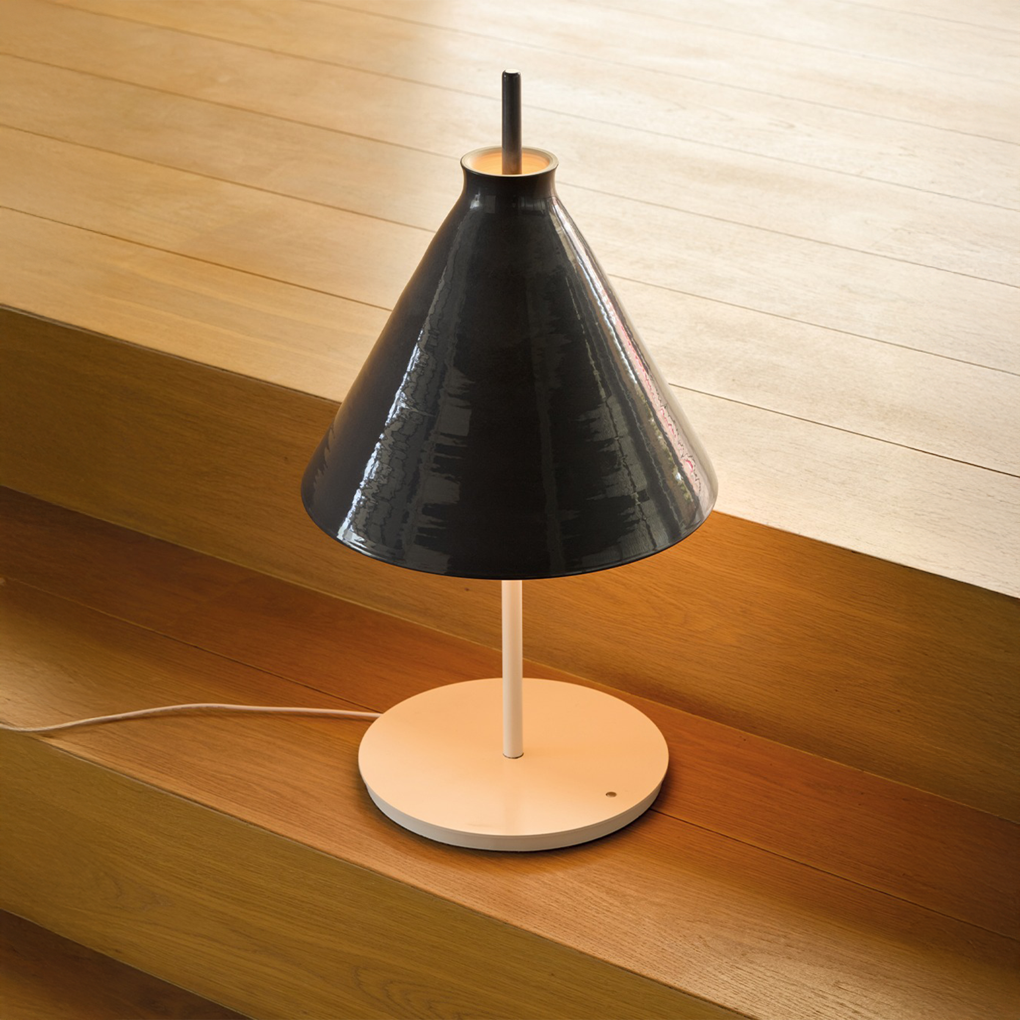 POTT Totana stalinis šviestuvas