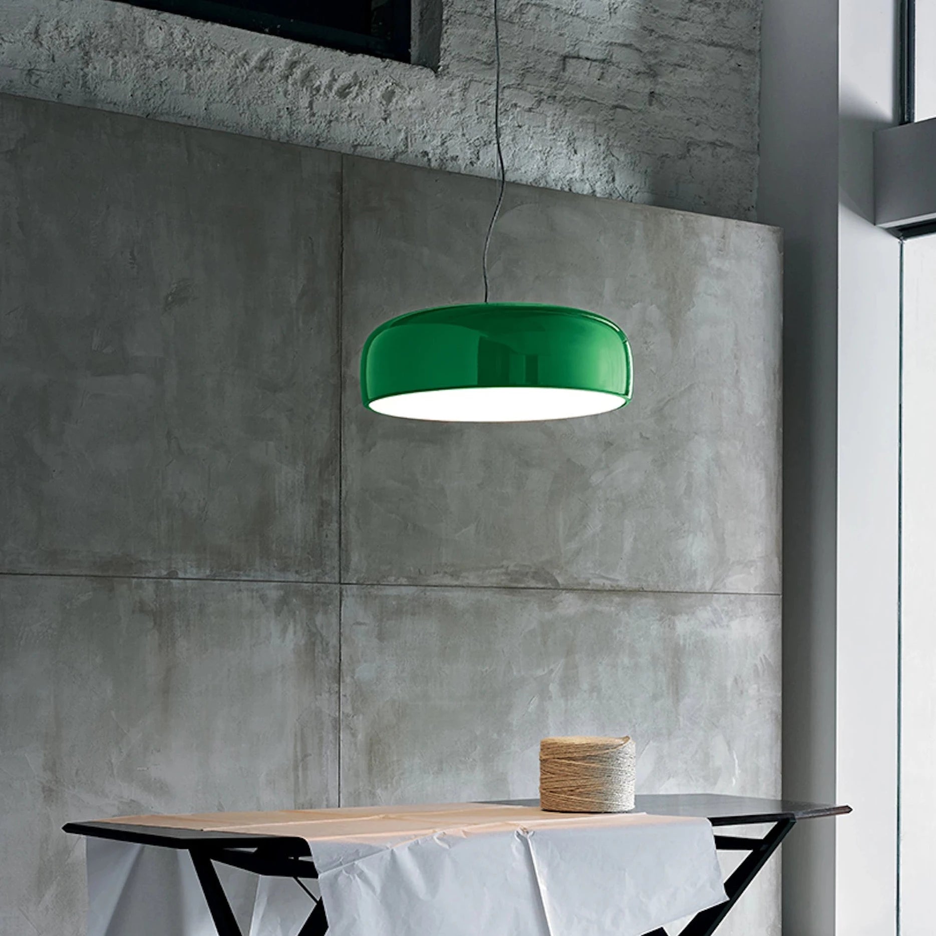 Flos Smithfield Suspension Pro pakabinamas šviestuvas