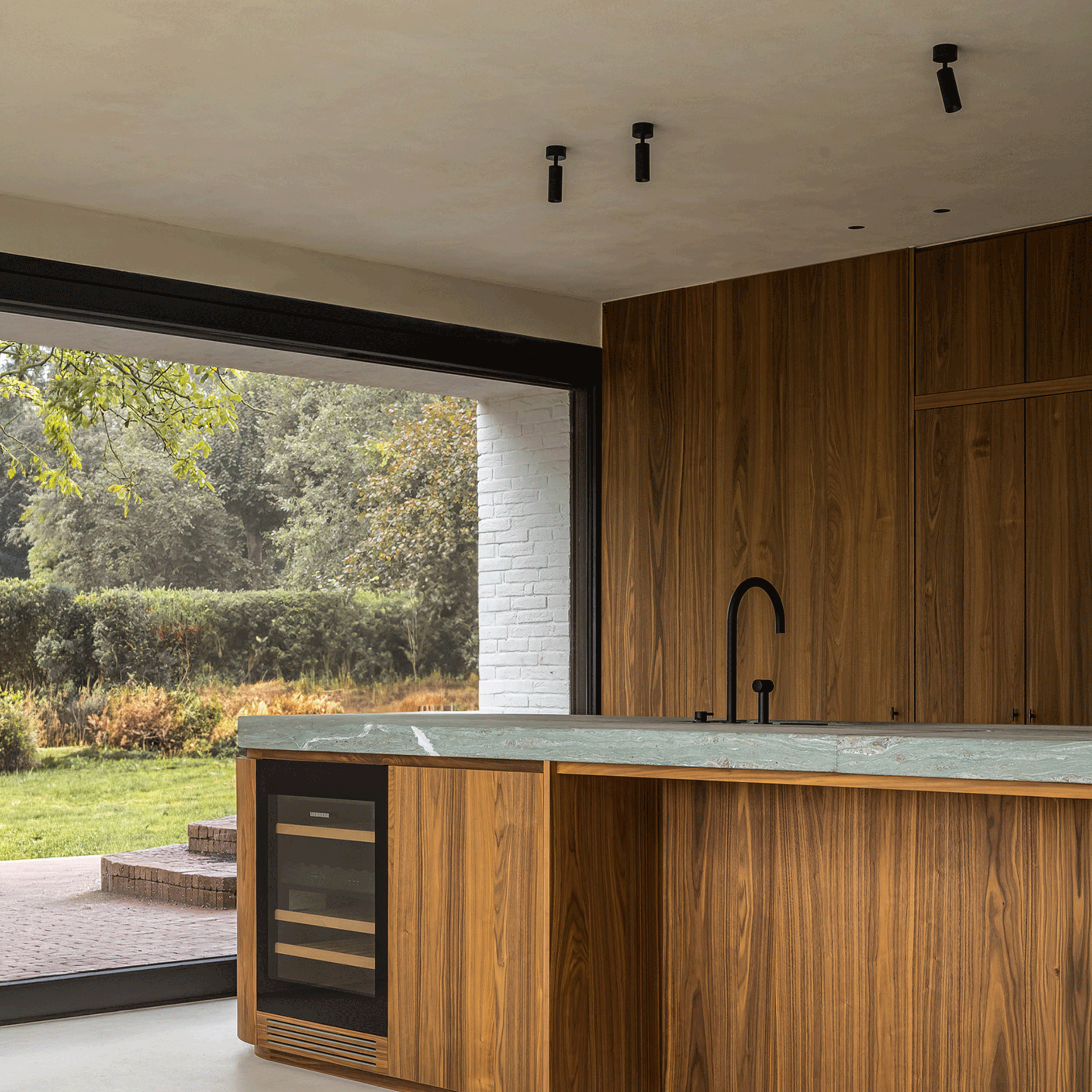 Prado acrobat surface mini | long