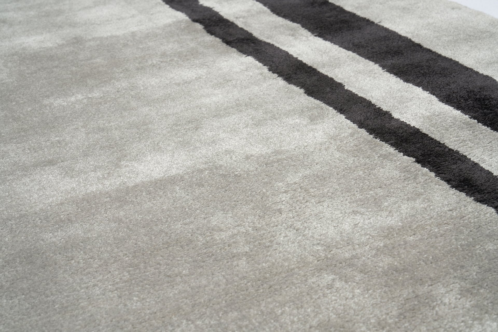 STRADA GRAY Kilimas