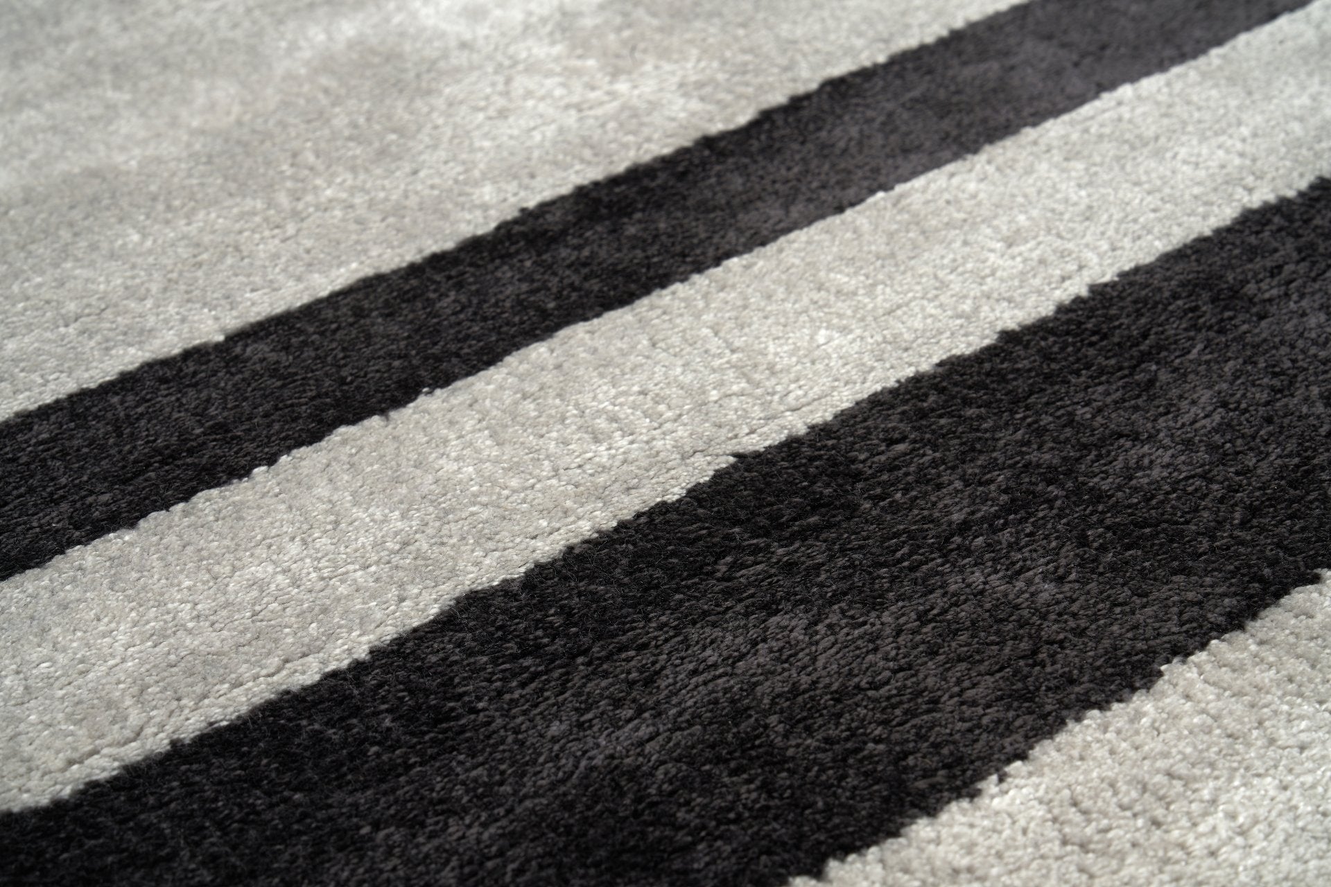 STRADA GRAY Kilimas