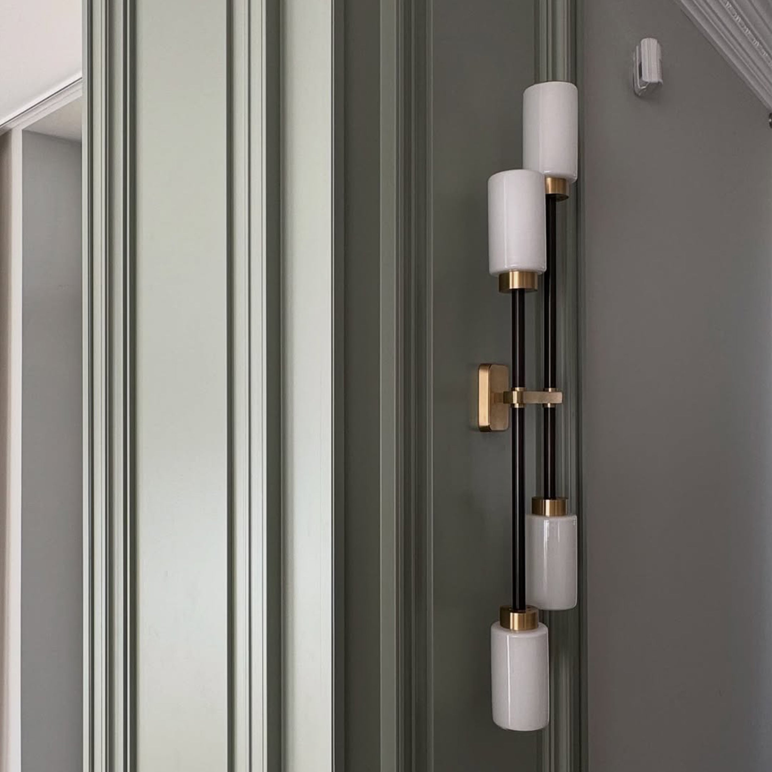 Bert Frank Farol Double sieninis šviestuvas