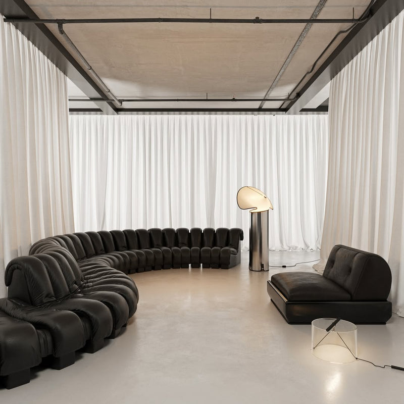 Flos Chiara Floor toršeras pagamintas italijoje išskirtiniame interjere