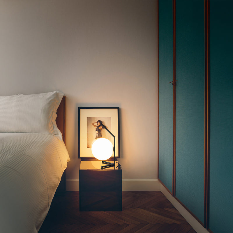 Flos IC Lights T1 Low stalinis šviestuvas
