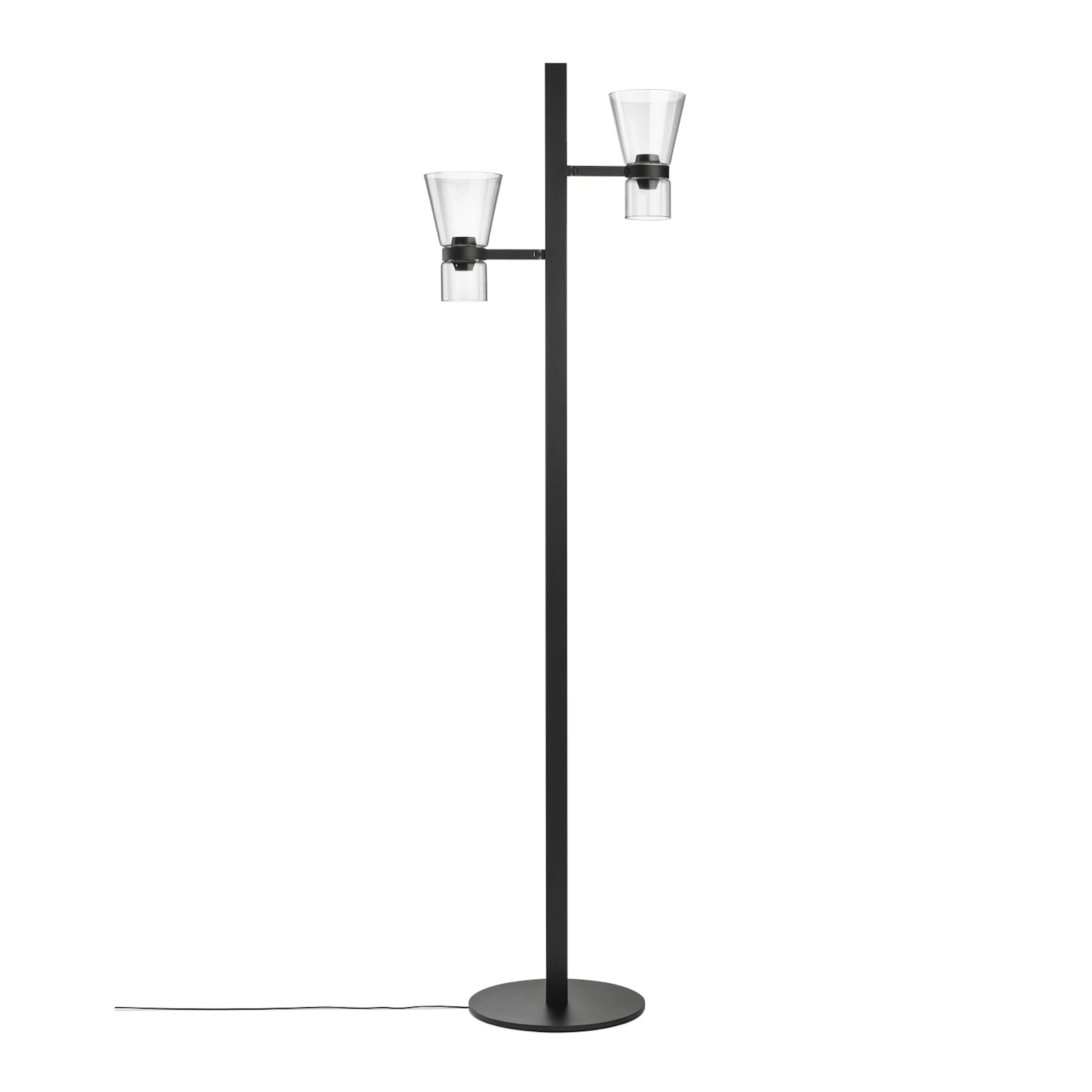 Flos Nocturne F2 Cone LED toršeras su dviem šviesos šaltiniais ir juoda apdaila