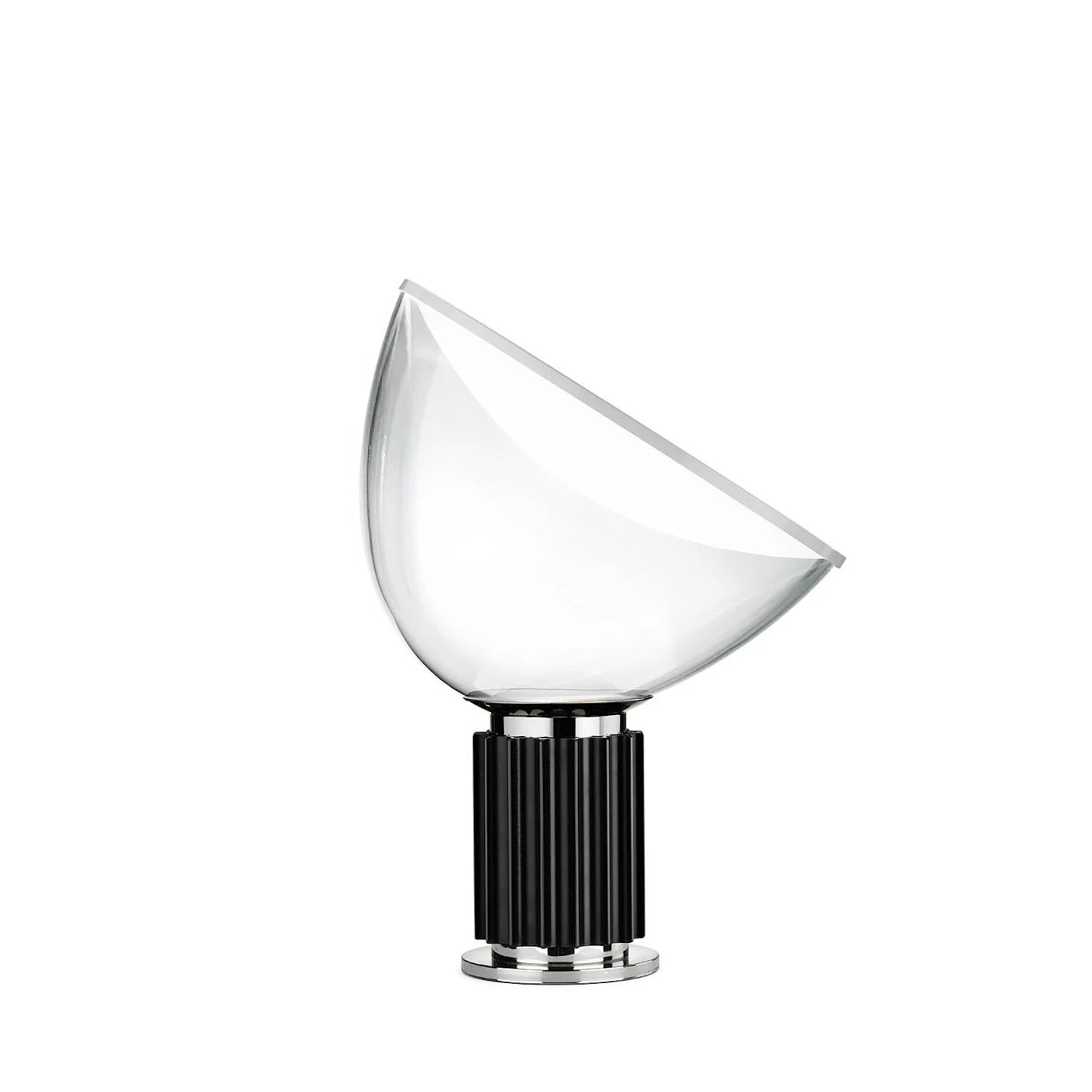 Flos Taccia Small LED stalinis šviestuvas iš juodai dengto aliuminio ir stiklo difuzoriumi