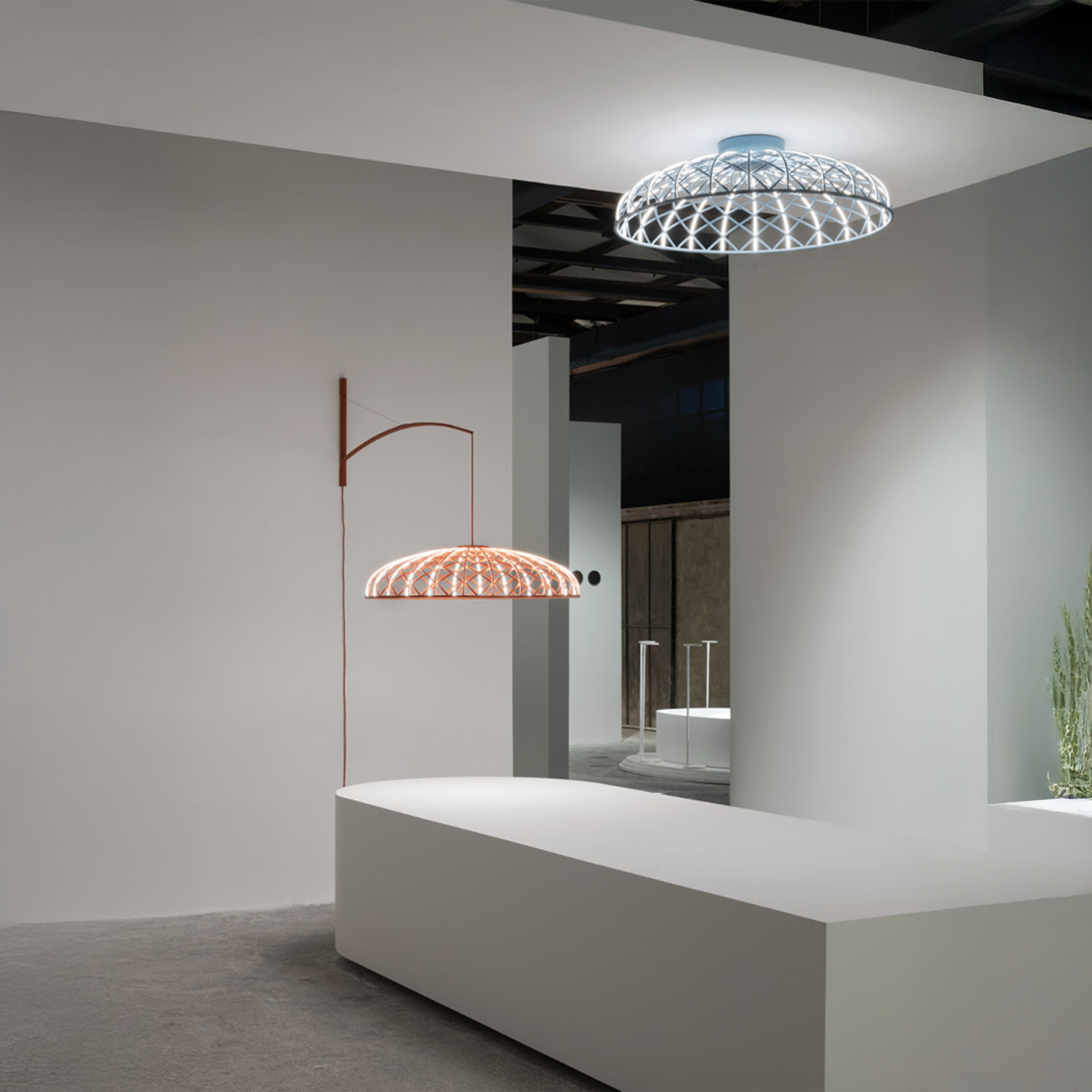 Flos Skynest Motion pastatomas šviestuvas