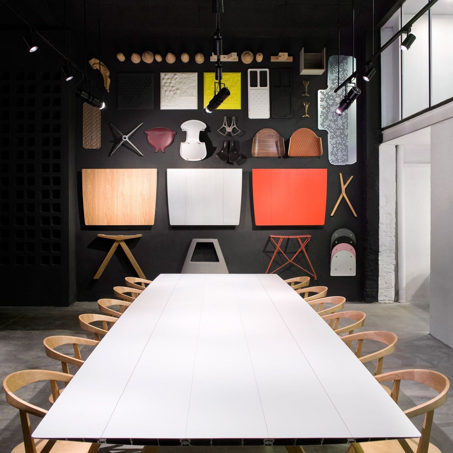 BD Barcelona Design table B - 150 stalas