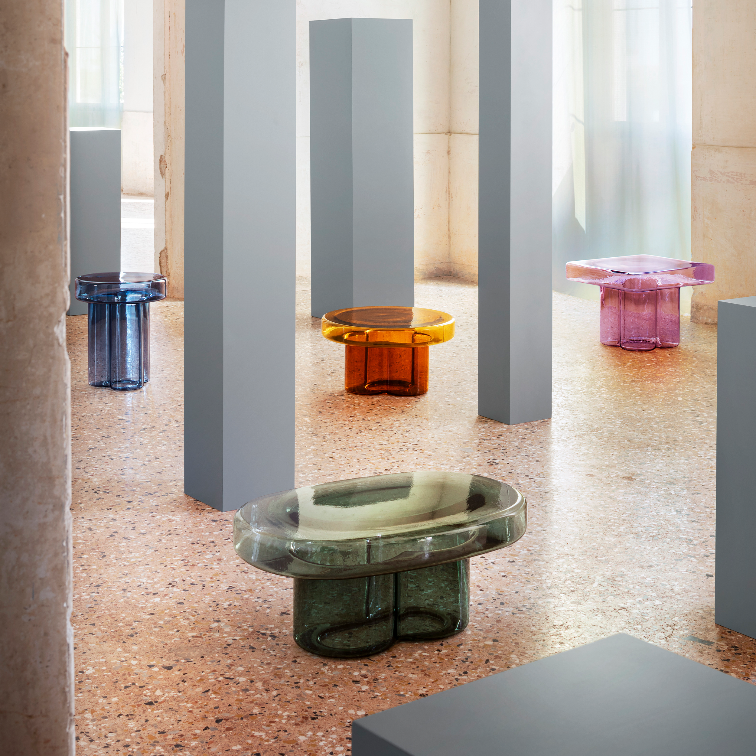 MINIFORMS SODA SQ staliukas