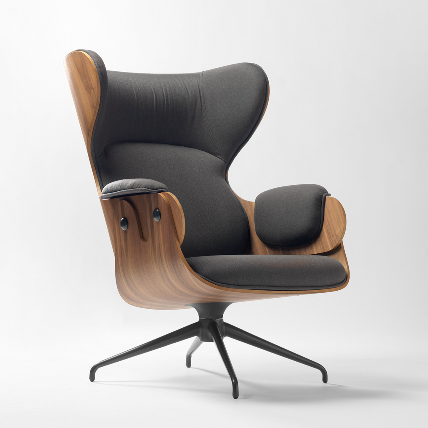 BD Barcelona Design Lounger armchair fotelis