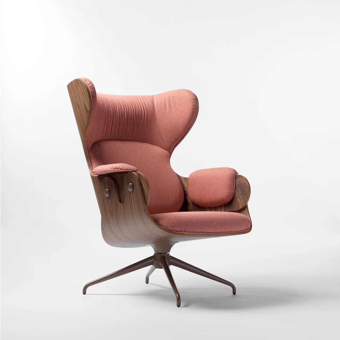 BD Barcelona Design Lounger armchair fotelis