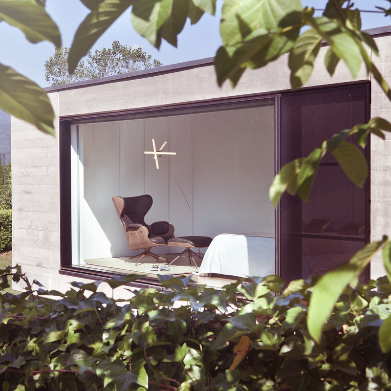 BD Barcelona Design Lounger armchair fotelis