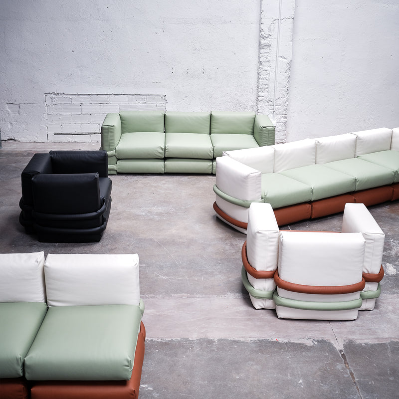 BD Barcelona Design Pillow Leather fotelis