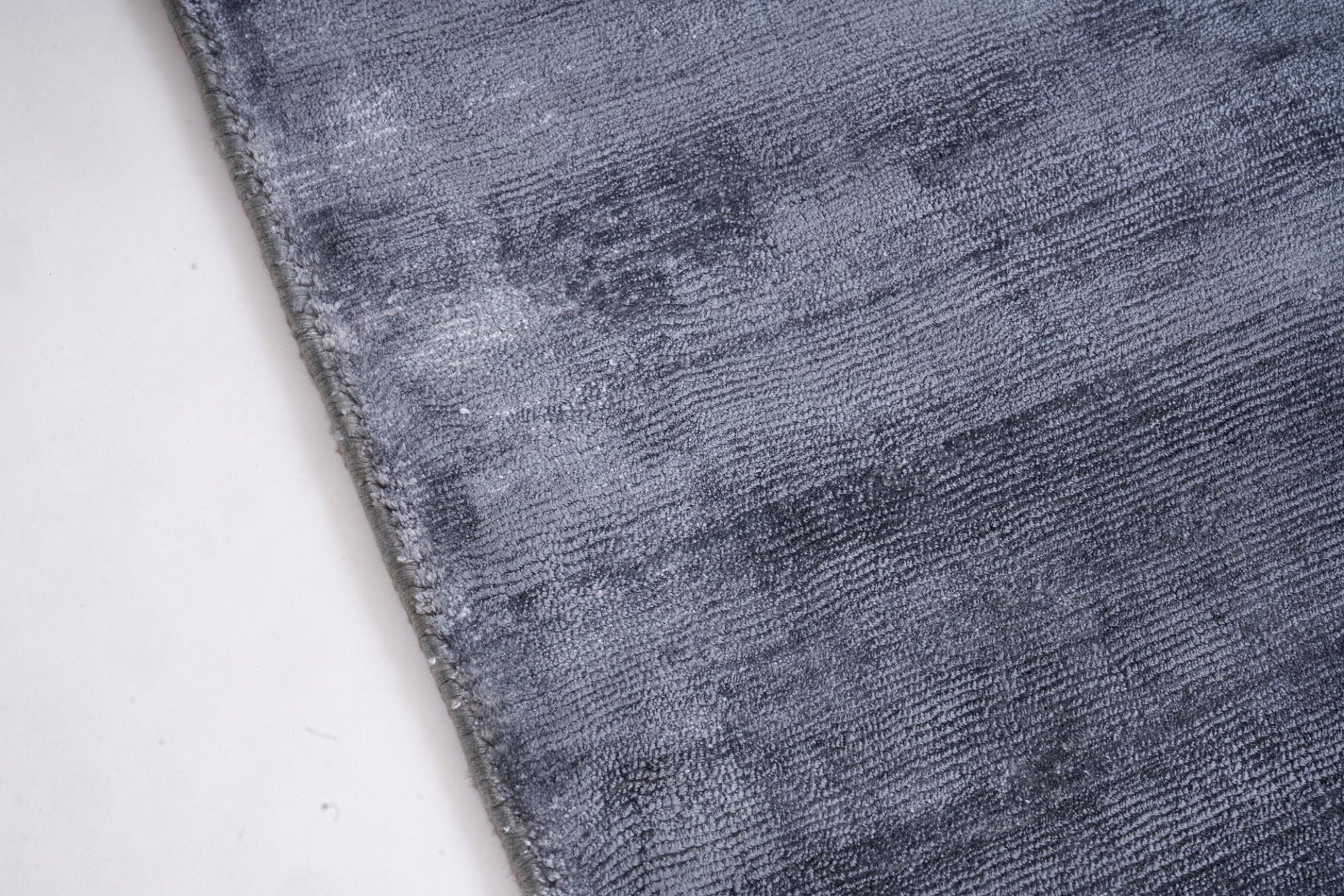 PLAIN STEEL GREY Kilimas
