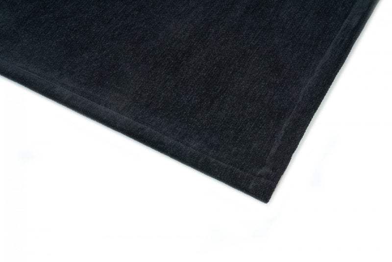 BASIC BLACK Kilimas