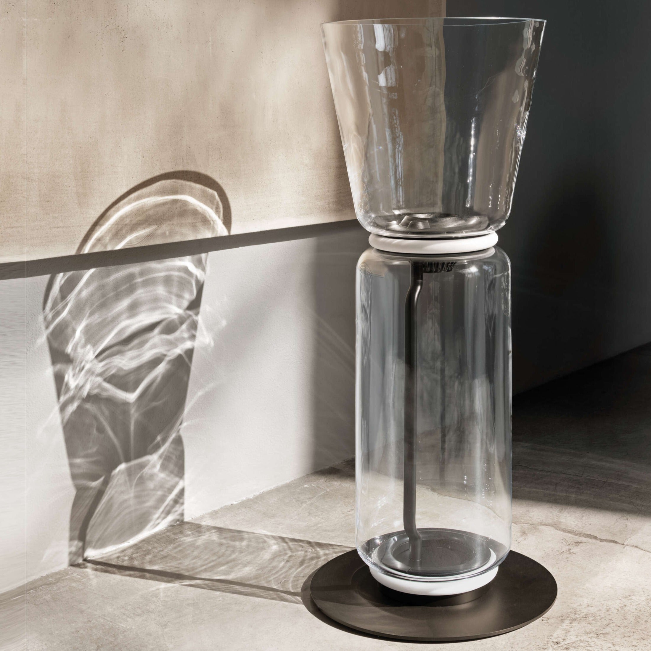 Flos Noctambule Floor High Cylinder Cone pastatomas šviestuvas