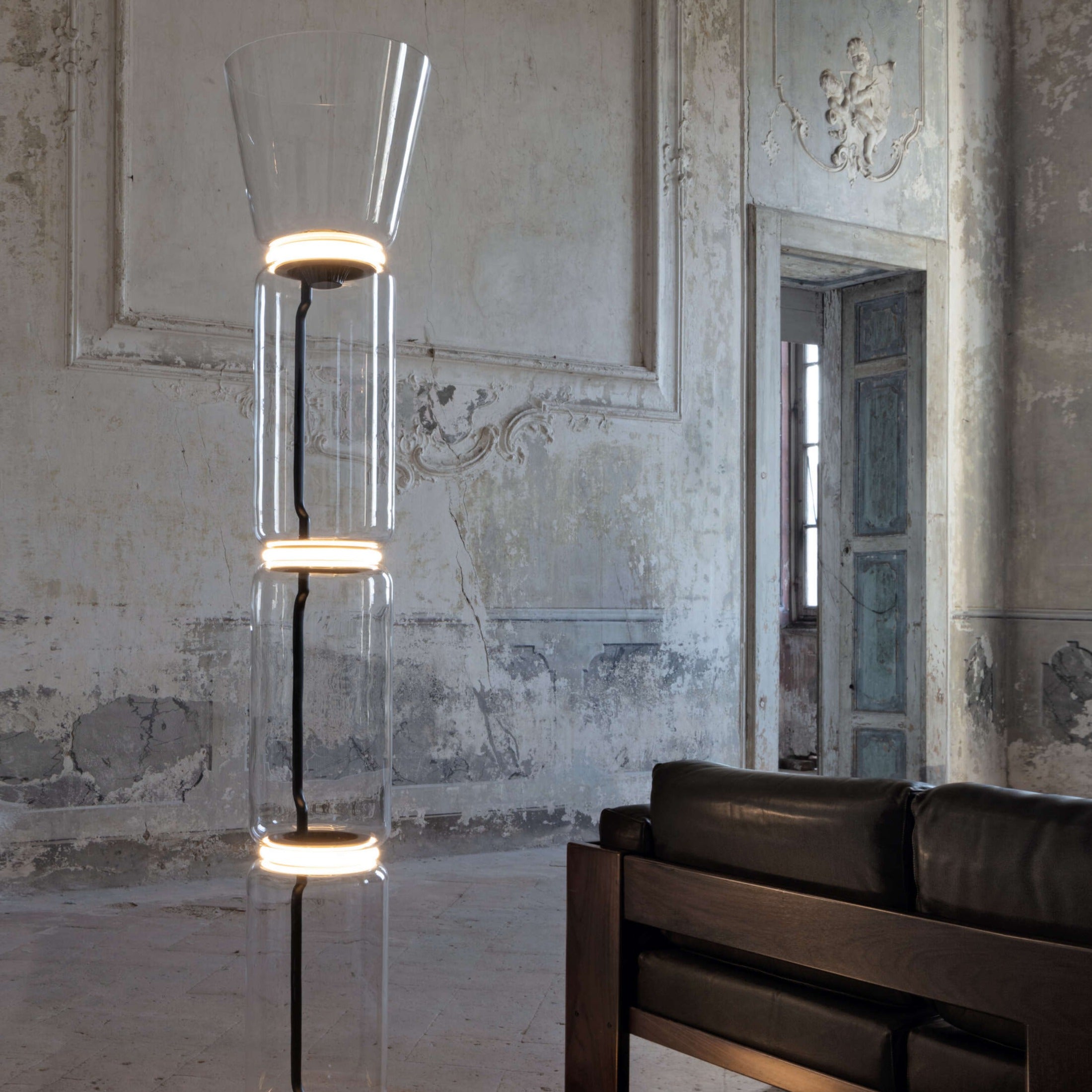Flos Noctambule Floor High Cylinder Cone pastatomas šviestuvas