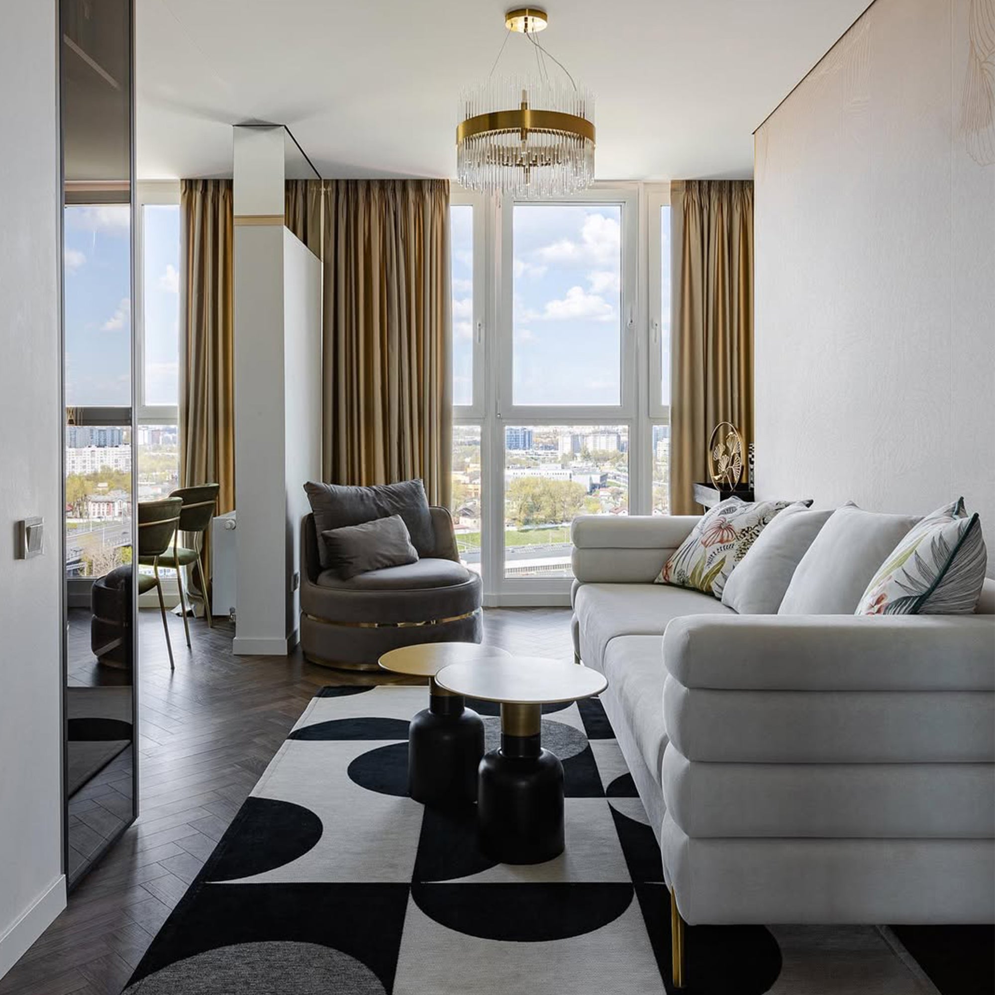 Mono white kilimas modernios klasikos interjere