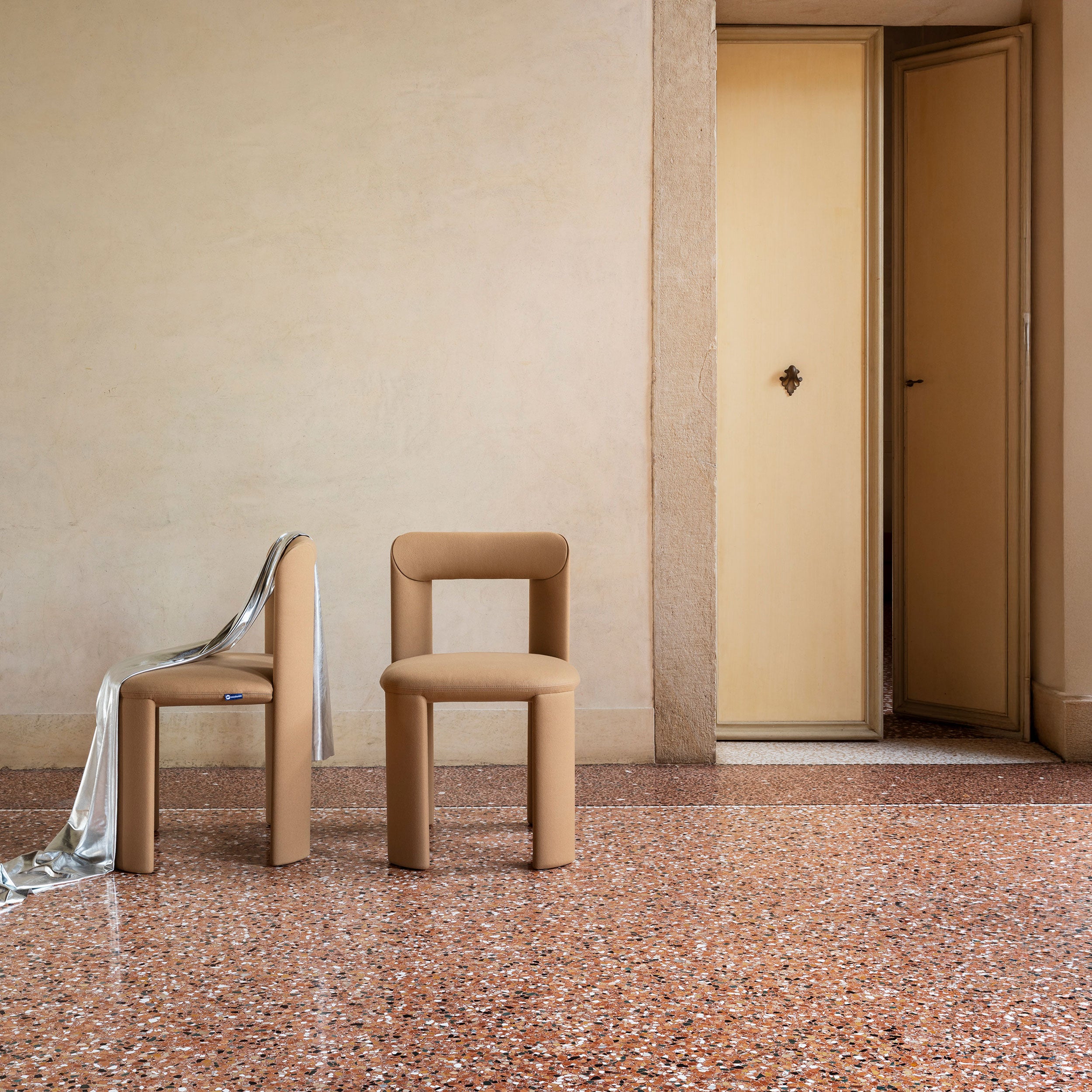 MINIFORMS AMIA kėdė