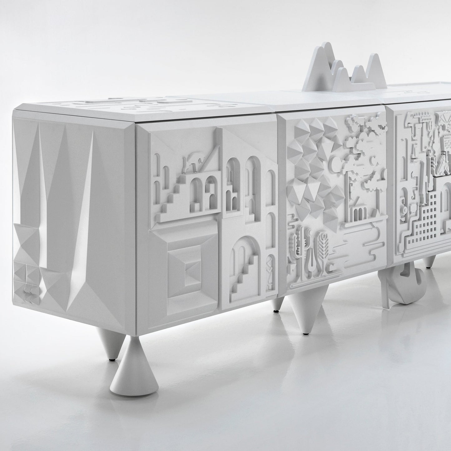 BD Barcelona Design Tout va Bien cabinet konsolė