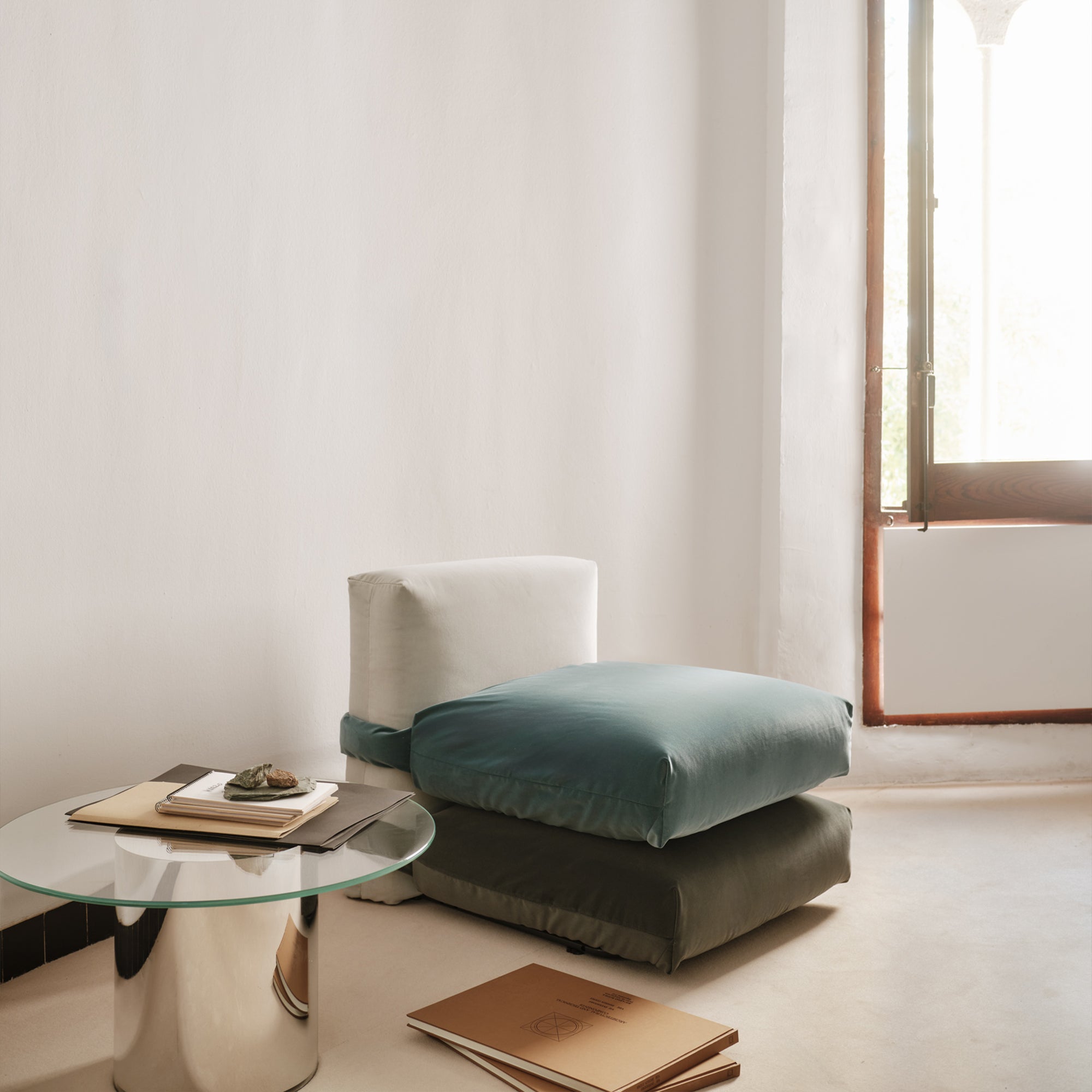 BD Barcelona Design Pillow Velvet fotelis