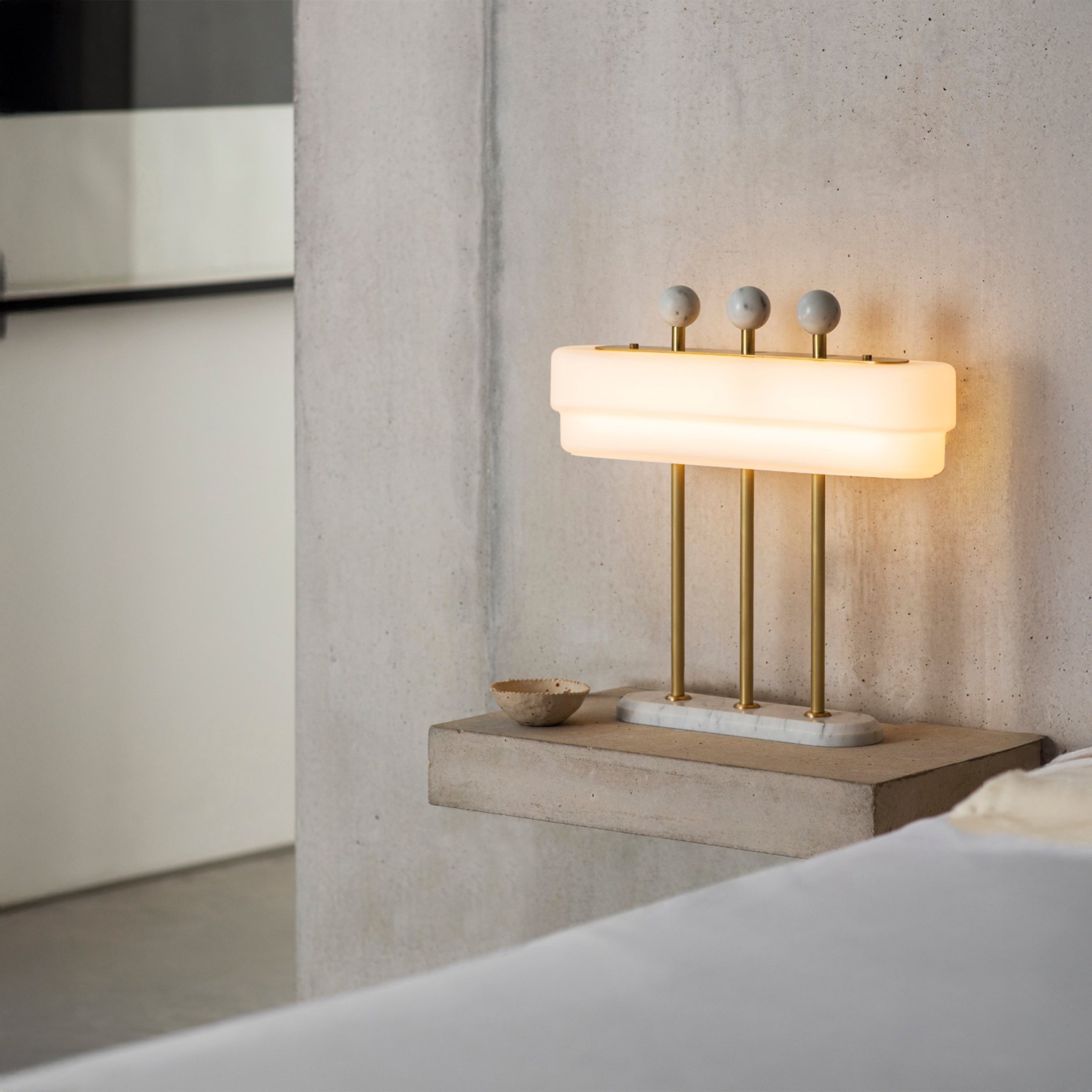 Bert Frank Spate stalinis šviestuvas