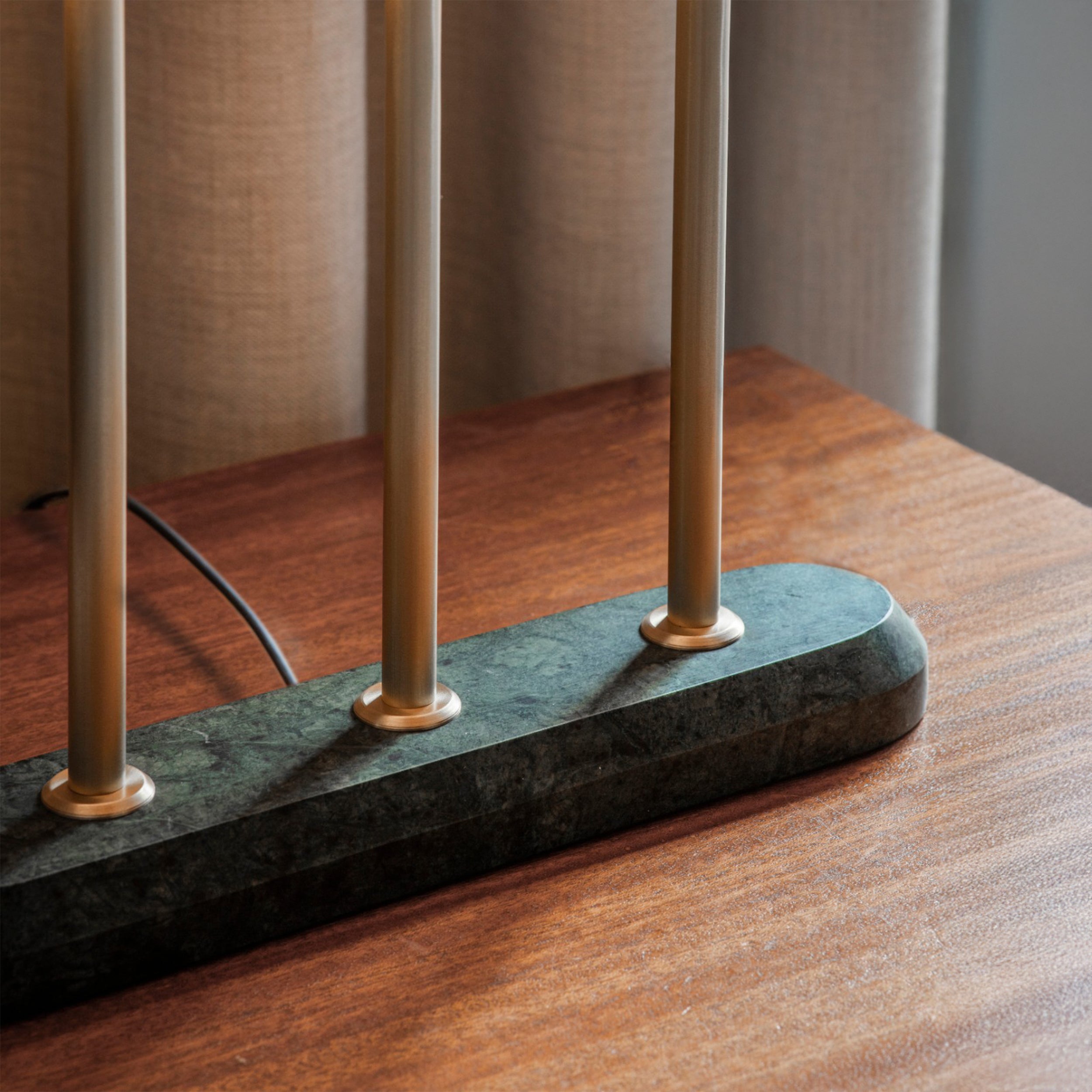 Bert Frank Spate stalinis šviestuvas