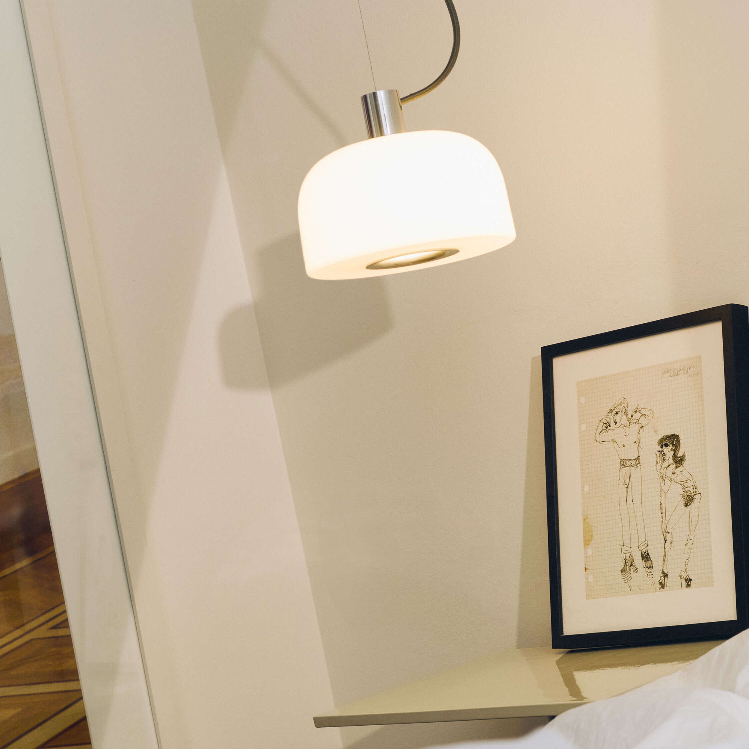 Flos Bellhop Glass S1 pakabinamas šviestuvas