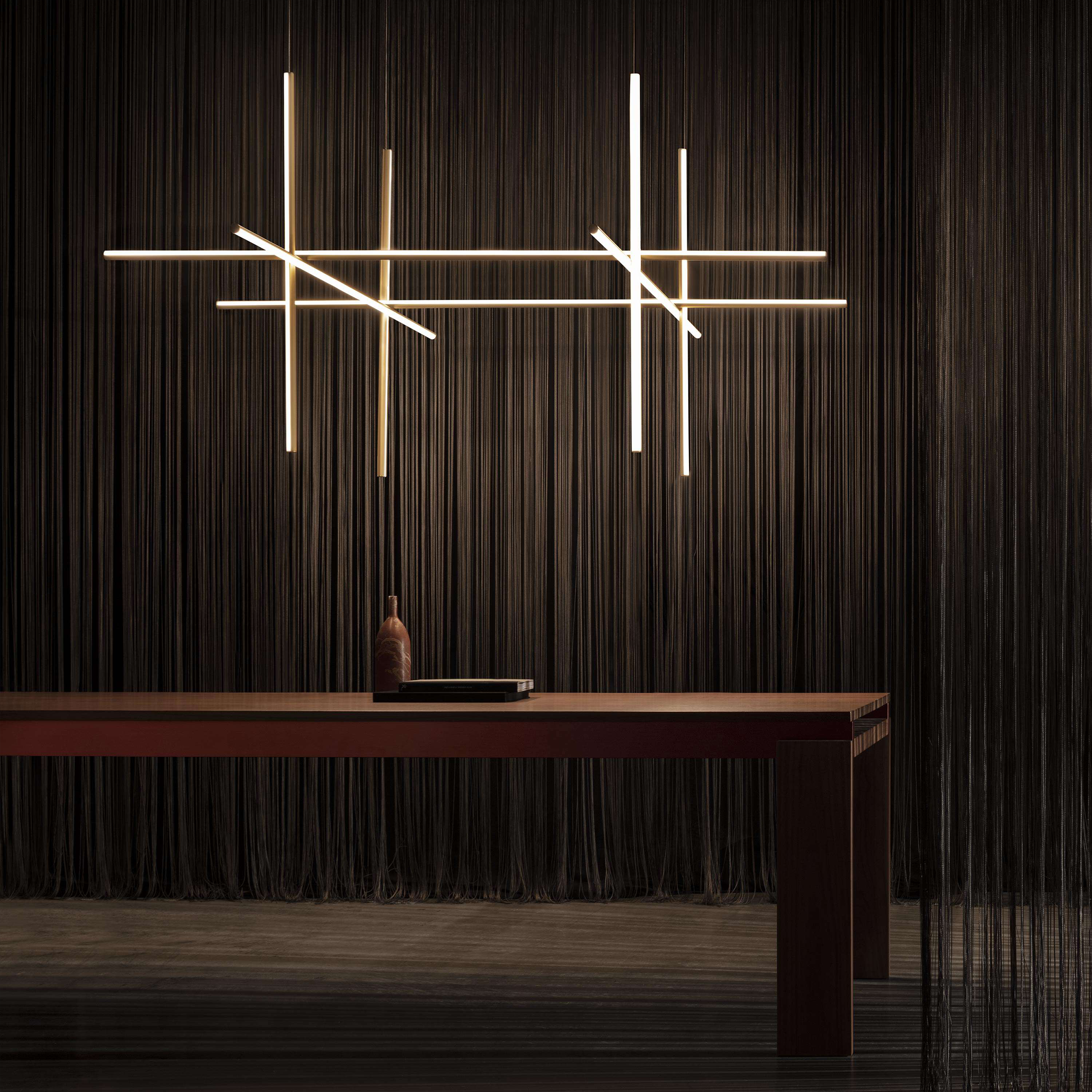 Flos Coordinates Suspension 4 LED pakabinamas šviestuvas virš valgomojo stalo